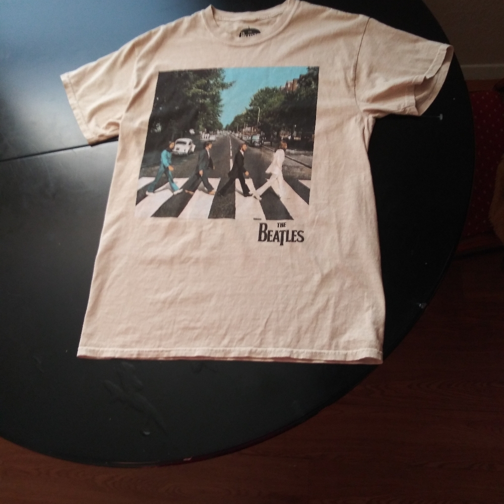 Beatles Unisex T-Shirt Size Small/ Medium 100% Cotton NWOT